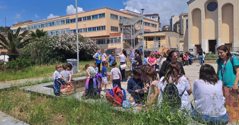 İtaliyanın Kampi Fleqrey şəhərində 4,4 bal gücündə zəlzələ olub