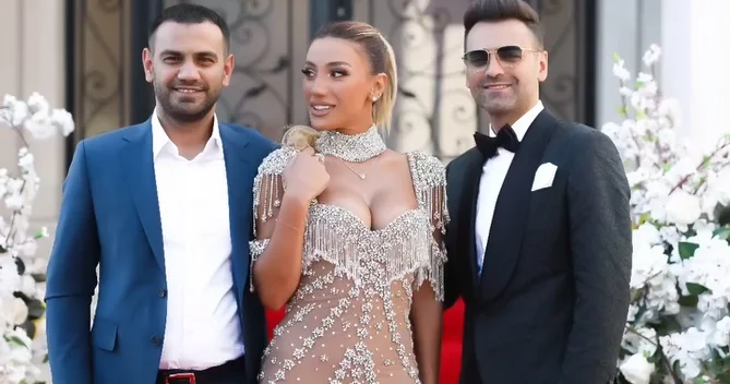 Röya əkiz qardaşlarının 33 yaşını belə təbrik etdi