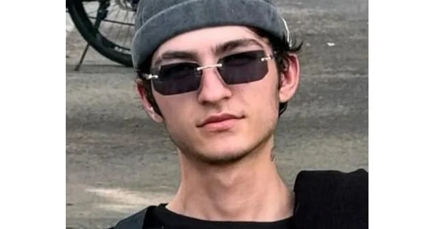 Küçədə döyülərək öldürülən məktəblinin FOTOsu