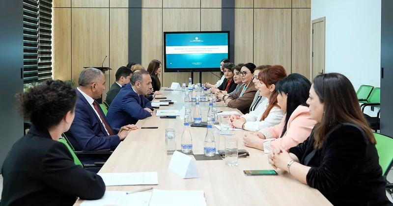 QHT lərlə “Himayədar ailə institutunun inkişaf etdirilməsi” mövzusunda görüş keçirildi
