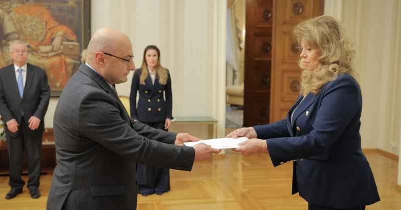 Azərbaycanın Bolqarıstandakı səfiri etimadnaməsini Prezident İliana Yotovaya təqdim edib