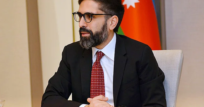 Rövşən Nəcəf “Sabah” klubunu təbrik edib
