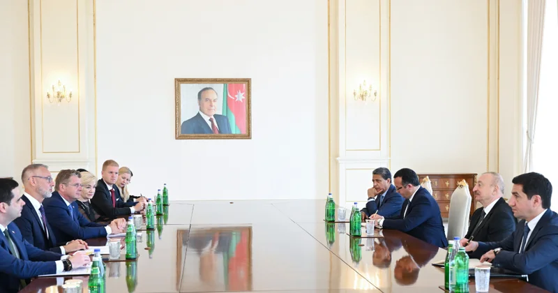 Prezident İlham Əliyev Slovakiya Milli Şurası sədrinin başçılıq etdiyi nümayəndə heyətini qəbul edib