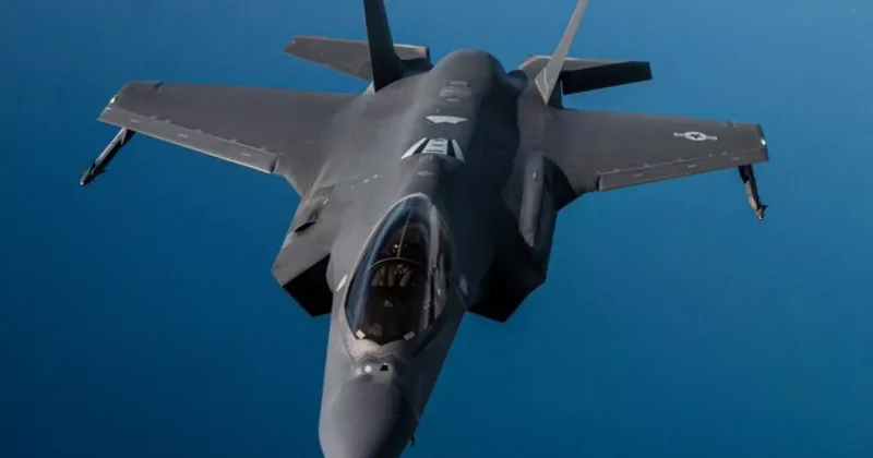CENTCOM: F 35A ВВС США совершил патрулирование над водами вблизи Ормузского пролива