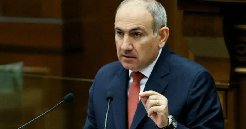Paşinyan: 28 may paradından sonra hərbi texnika İrəvanda qalacaq KONKRET
