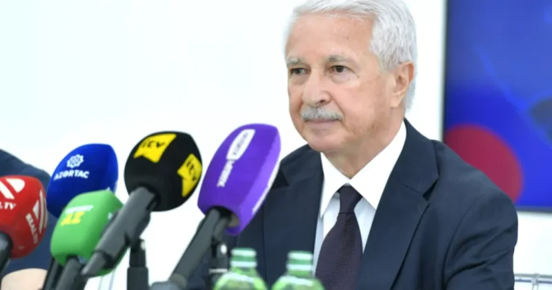 AzVİF подарила Карабахскому университету 100 велосипедов