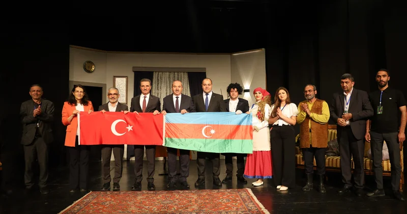 Elçilik tamaşası Ərzurum şəhərində təqdim olunub