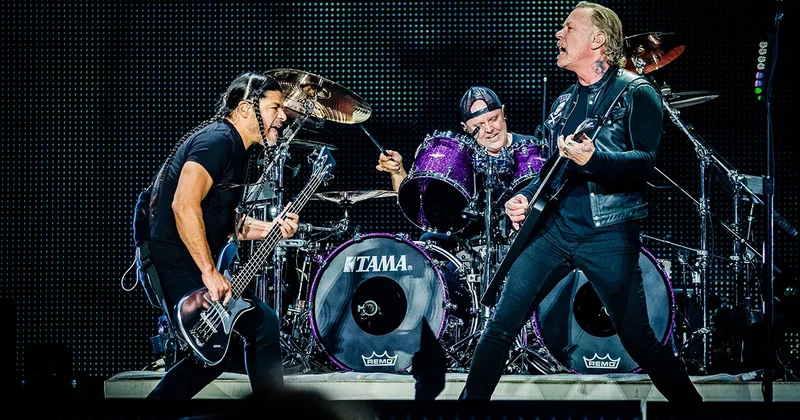 Танцы 90 тысяч человек и музыка Metallica вызвали землетрясение в Афинах