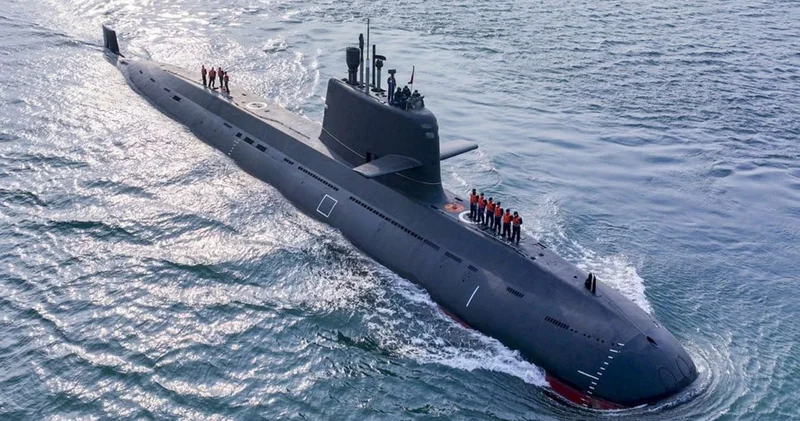 ВМС Пакистана получили первую подлодку Hangor