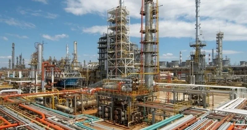 Украинские дроны остановили работу НПЗ в Перми