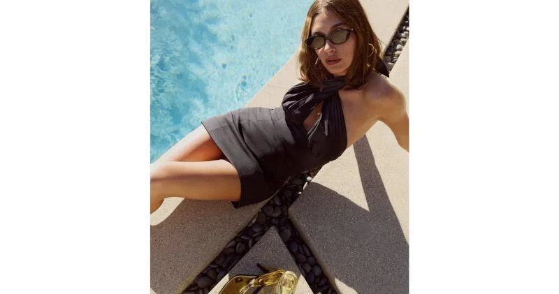 Хейли Бибер стала амбассадором бренда Mango после Saint Laurent