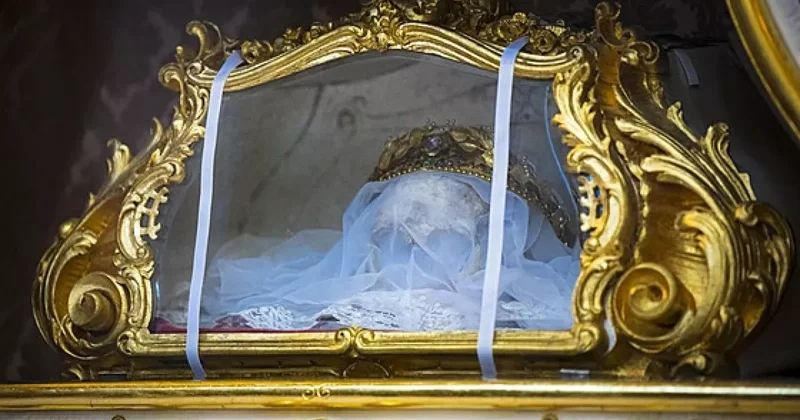 Из чешской базилики украли череп святой Здиславы ФОТО