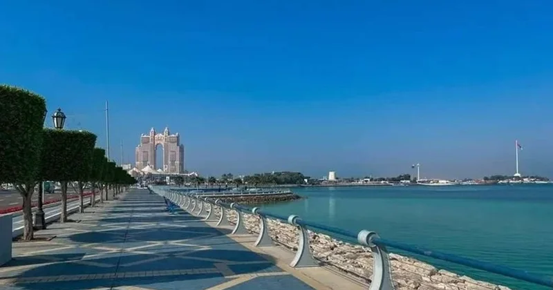 İran qonşu ölkəni “ikinci İsrail” adlandırdı