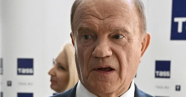 Züqanov: Paşinyanı Moskvaya buraxmayın