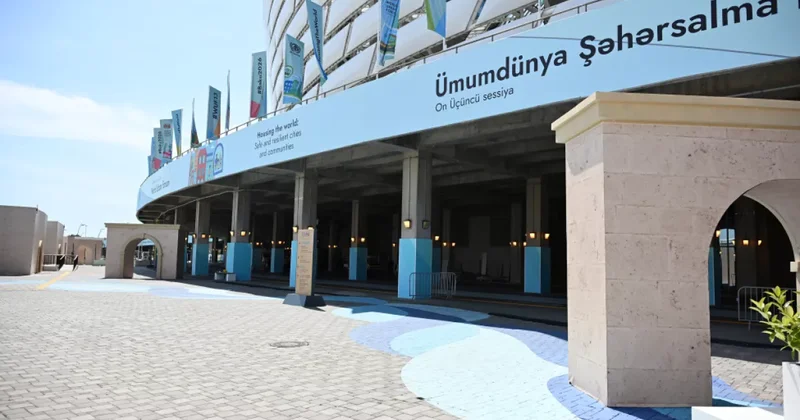 На WUF13 в Баку представят улицы азербайджанских городов