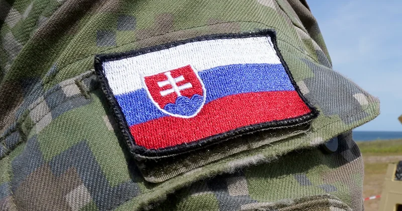 Slovakiya Ukrayna ilə bütün sərhəd keçid məntəqələrini bağladı