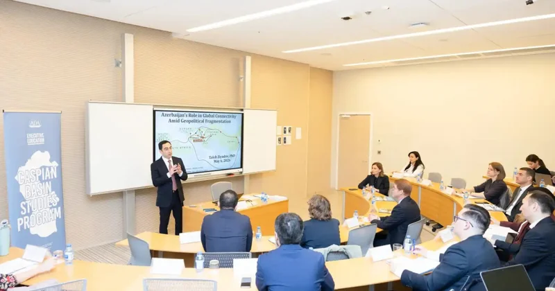ADA Universitetində “Xəzər hövzəsi araşdırmaları” proqramı üzrə “Məzun günü” təşkil olunub