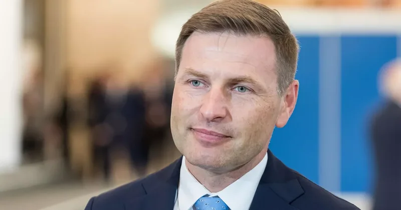 Певкур: Средства ЕС для Украины должны использоваться под строгой подотчётностью