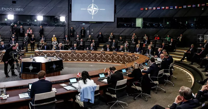 СМИ: НАТО может пригласить страны Персидского залива на саммит в Анкаре