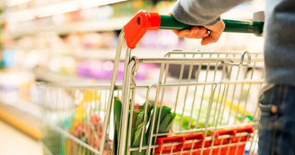 Supermarketlərdə səbətlər niyə qırmızı olur? Görün bunun arxasındakı hiylə nə İMİŞ