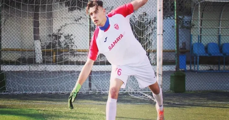 Futbolçunu xəstəxanaya yox, sınıqçıya aparıblar? İDDİA VİDEO