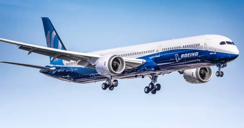 Япония инициирует проверку всех Boeing 787