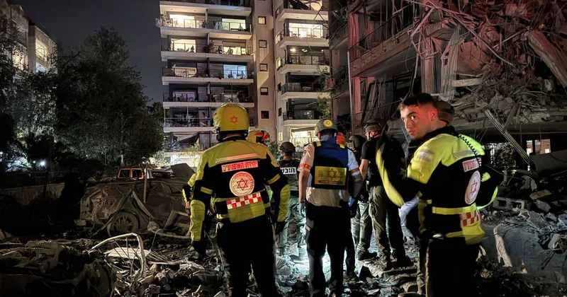 İran nüvə obyektlərinə hücum etdiyini bildirir Dağıntılardan ilk görüntülər