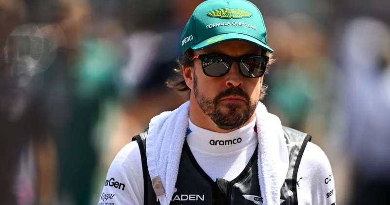 Alonso: tilsimi qırdı, 21 mövsümdə xal qazandı!