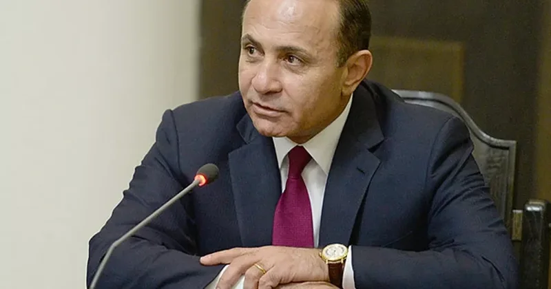 Ermənistanın keçmiş Baş naziri Ovik Abramyan saxlanılıb