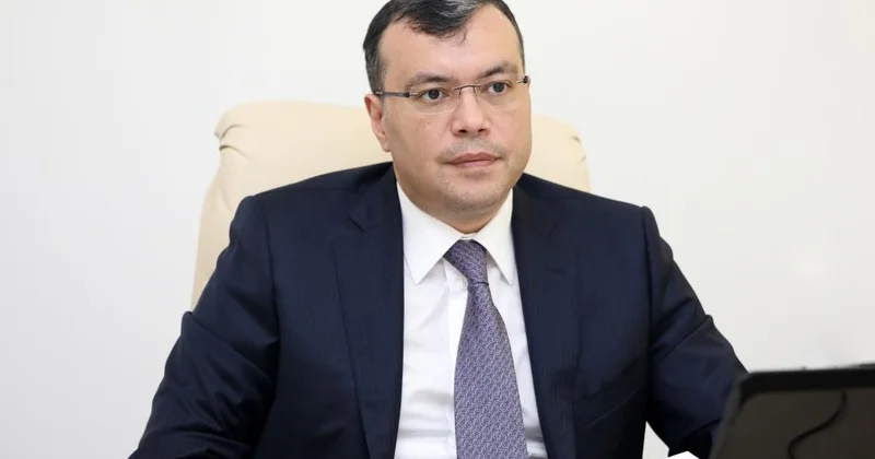 Maliyyə naziri büdcə gəlirlərinin və xərclərinin ÜDM dəki payını şərh edib