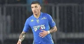 Napoli 20 yaşlı futbolçu transfer etdi RƏSMİ