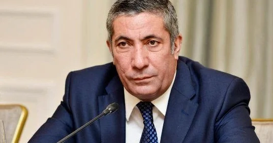 Azərbaycan borc verən dövlətə çevrilib Siyavuş Novruzov
