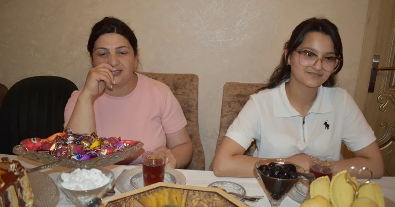 400 bal toplayan abituriyent: “Son iki ildə telefondan, əyləncələrdən uzaq durmuşam” REPORTAJ