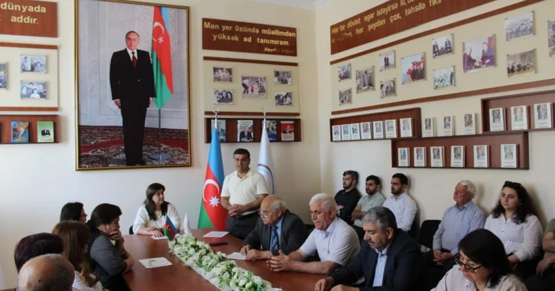 ADPU nun Şamaxı filialında “Milli qurtuluş Heydər Əliyevin tarixi qayıdışı” mövzusunda tədbir keçirilib