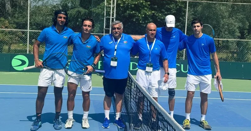 Азербайджан выиграл группу и пробился в плей офф