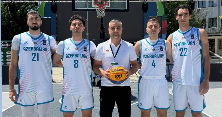 Azərbaycan milliləri yarımfinalda
