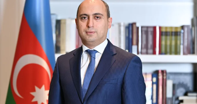 Emin Əmrullayevdən müəllimlərə ŞAD XƏBƏR