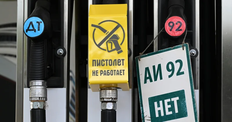 Топливный кризис уже в Москве и Петербурге