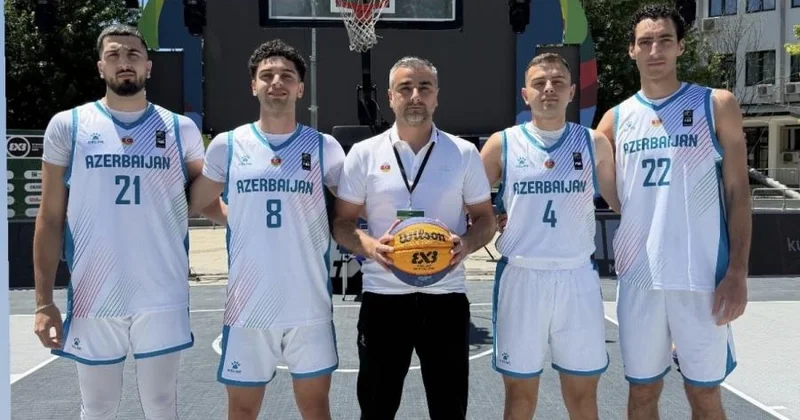 Azərbaycan milliləri yarımfinalda