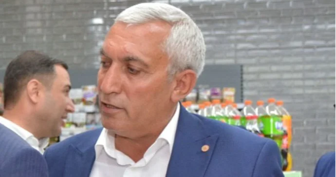 “Qayalı”nın sahibinin ailəsinə qarşı 600 MİNLİK ŞANTAJ Həbs olunan var