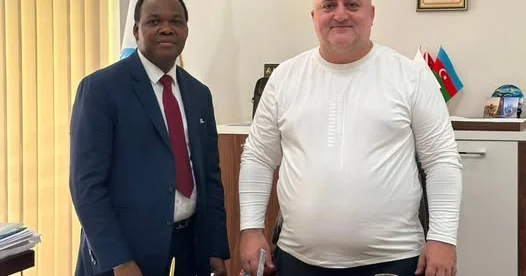Dr. Wilson Azturk Holding in qonağı olub