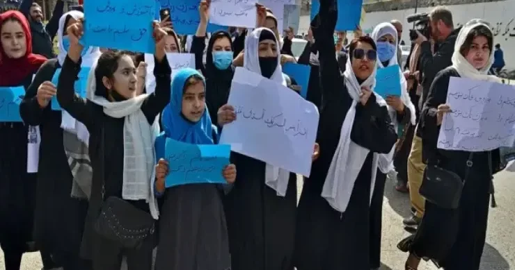 Qadınlara görə bütün şəhər ayağa qalxdı: hərbi texnika işə salındı