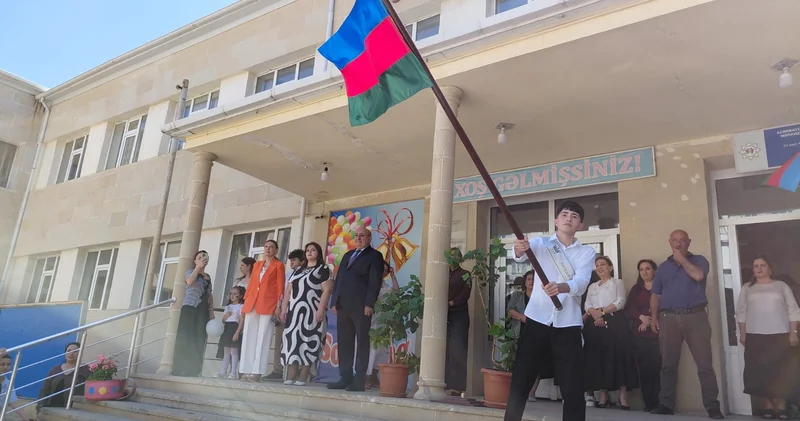 General Məhəmməd Əsədov adına məktəbdə “Son Zəng” tədbiri keçirilib