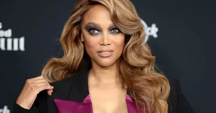 Amerikalı top model Netflix i məhkəməyə verdi