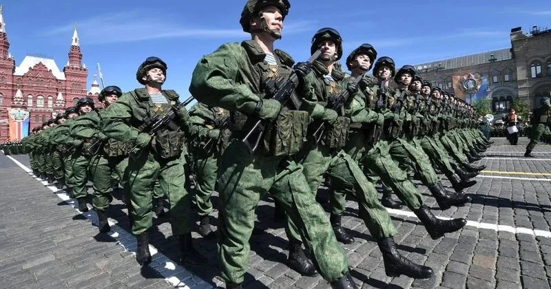Müharibə alovlanır Putin ordunu yenidən böyütdü ŞOK RƏQƏMLƏR