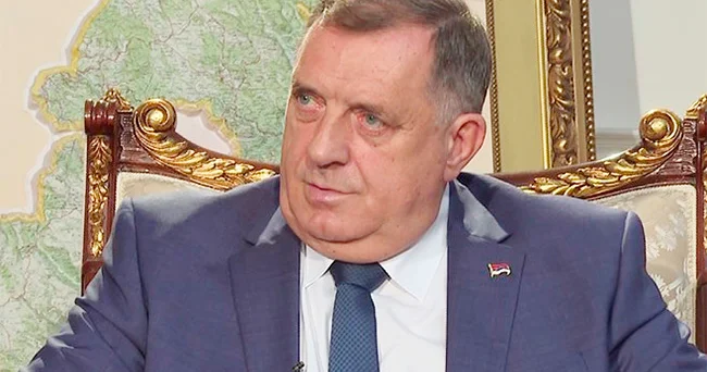 Qərb serblərin Rusiya ilə əlaqələrini məhdudlaşdırmağa çalışır Dodik