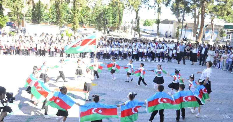 Qazax Tovuz regionunda 6678 şagird məzun olub