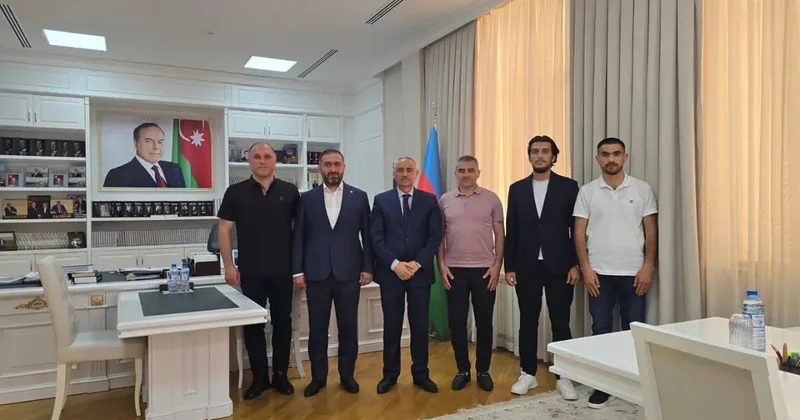İcra hakimi bölgə klubunu qəbul etdi