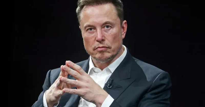 SpaceX” şirkəti “Grok” çat botuna 2 milyard dollar sərmayə qoyacaq
