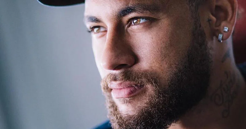 Neymar yeni oyuncağı na 1,5 milyon dollar xərclədi FOTO